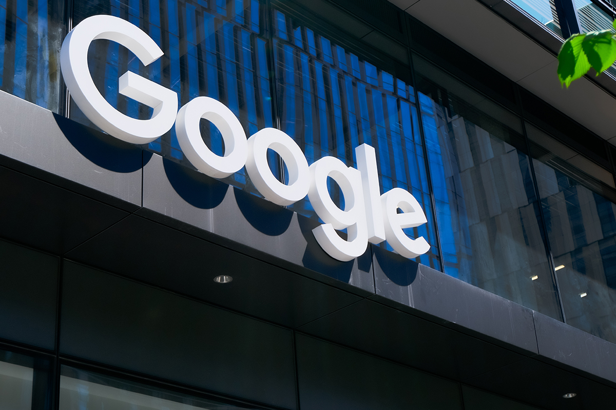 Google-Confirms-Standard-SEO-is-Key-for-AI-Overviews.